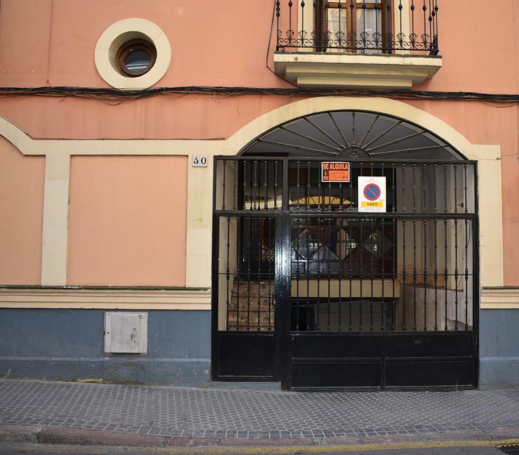 Estud1O Amor De Dios Sevilla Buitenkant foto